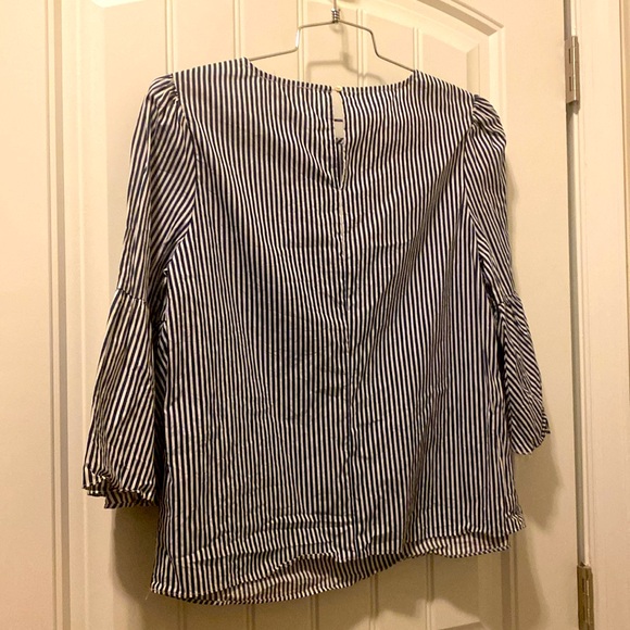 Philosophy Navy Striped Bell Sleeve Blouse With Pearls M - Picture 6 of 8